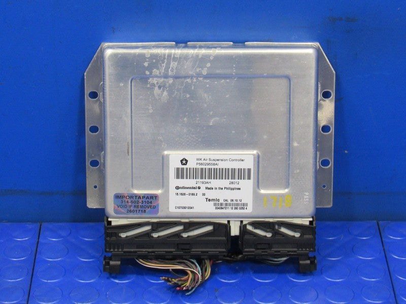 JJページ 11-13 Jeep Grand Cherokee Air Suspension Control Module Computer