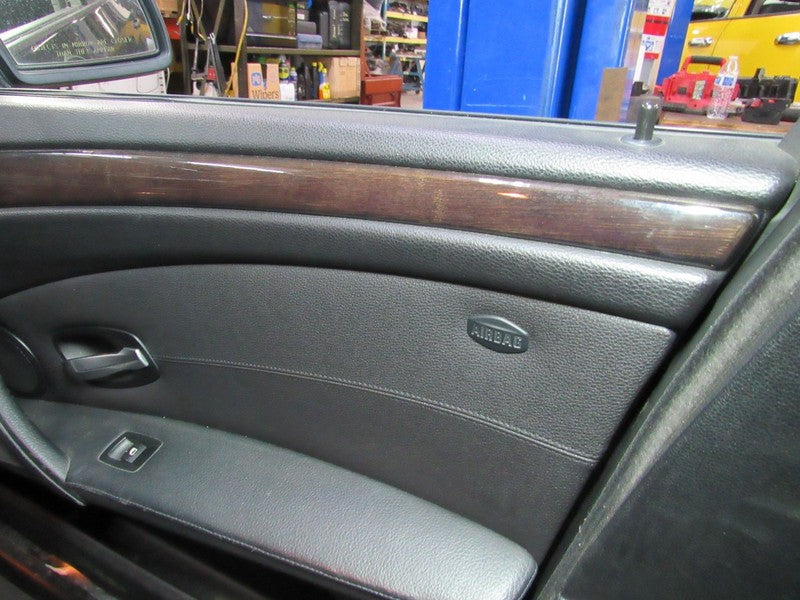 08-10 BMW 535 550 M5 Right RH Passenger Front Door Trim Panel W/O Swit