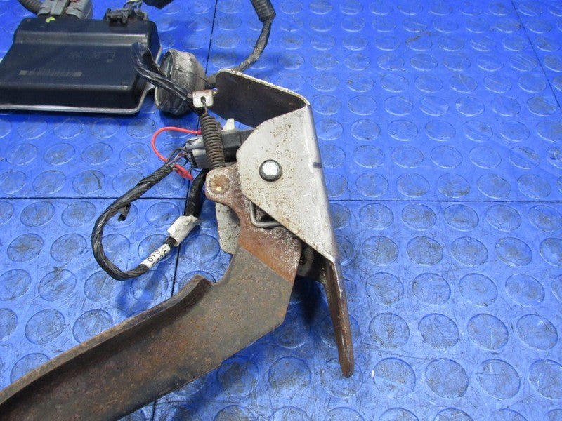 03-05 Chevy Silverado Suburban GMC Yukon Gas Pedal Drive By Wire TAC M