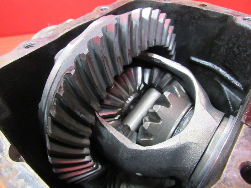 97-03 BMW 528i 530i E39 2.93 Ratio Rear Differential Carrier Open Diff