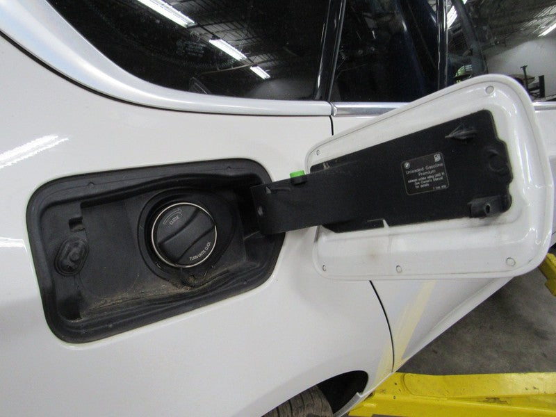 10-17 BMW 535 550 GT Fuel Tank Door Gas Filler Lid Alpine White 300
