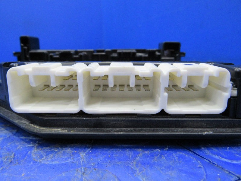 05-10 Toyota Avalon Engine Fuse Box Junction Block Module OEM 82720-07