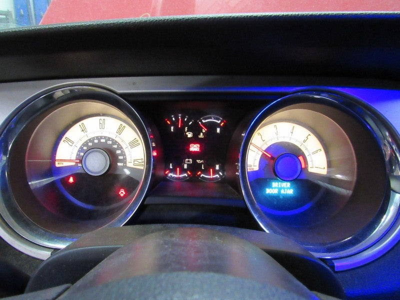 10 Mustang Instrument Cluster Speedometer Odometer 202242 P/N AR33-108