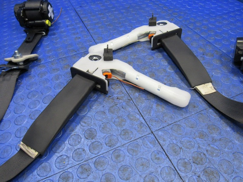 19-22 Nissan Altima Front Left & Right Seat Belt Pretensioner Set Blac