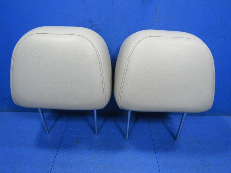 06-08 Chevrolet Impala SS Front Left Right Seat Set Headrest Pair Tita