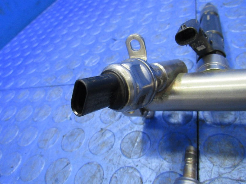 18-23 Audi S4 A5 S5 A6 A7 S7 A8 SQ5 Q7 Q8 3.0L V6 Fuel Rail & Injector
