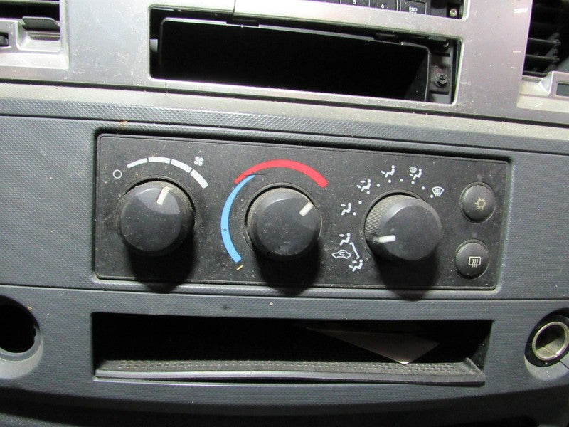 06-07 Ram 1500 Dakota Single Zone AC Heater Climate Control Panel