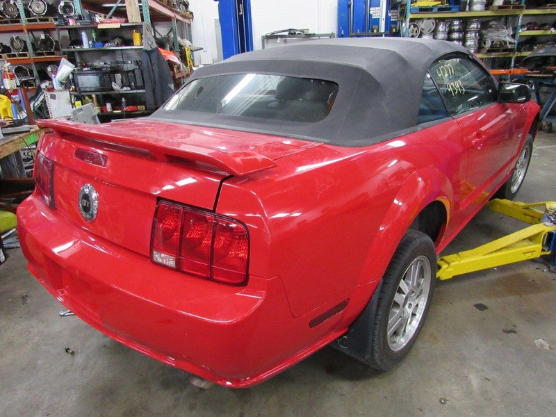05-09 Ford Mustang Left LH Driver Side Halogen Headlight Head Light La