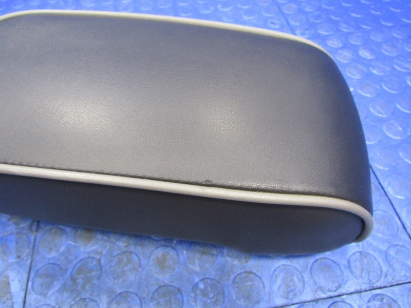 06-10 Hummer H3 H3T Leather Center Console Armrest Top Lid Ebony Black