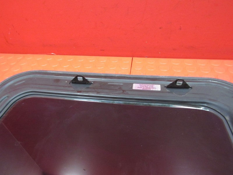 00-06 Yukon Tahoe Suburban Sunroof Moonroof Sun Moon Roof Glass Panel 