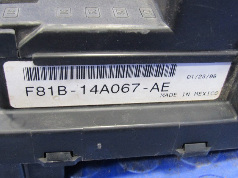 99 Ford F250 F350 Truck Under-Dash Cabin Fuse Relay Box Panel F81B-14A