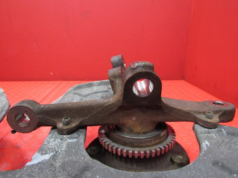 96-04 Ford Mustang Driver Passenger Front Knuckle Spindle Hub Set 5325