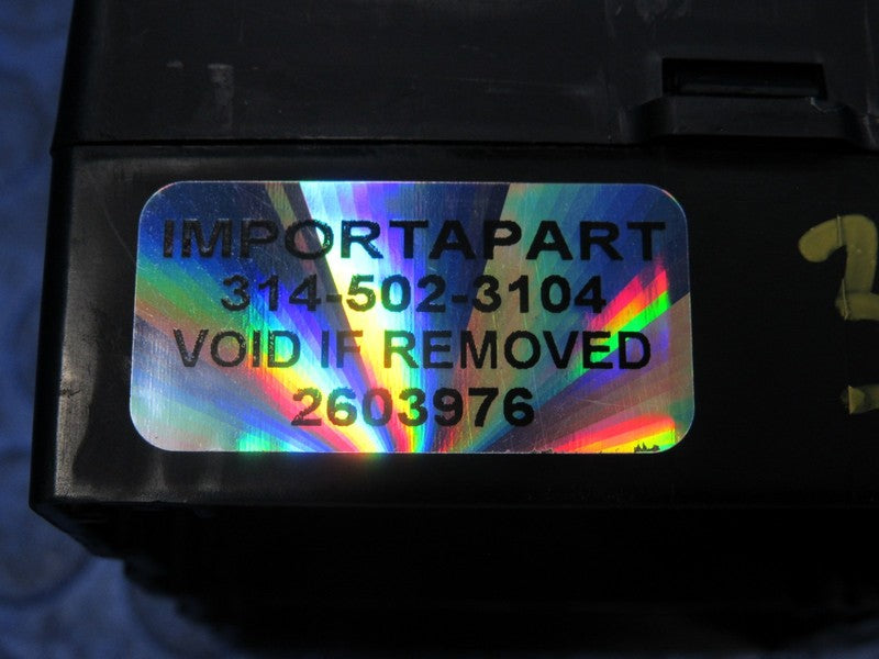 97-98 Ford F150 Interior Dash Fuse Box Junction Relay Block F65B-14A06