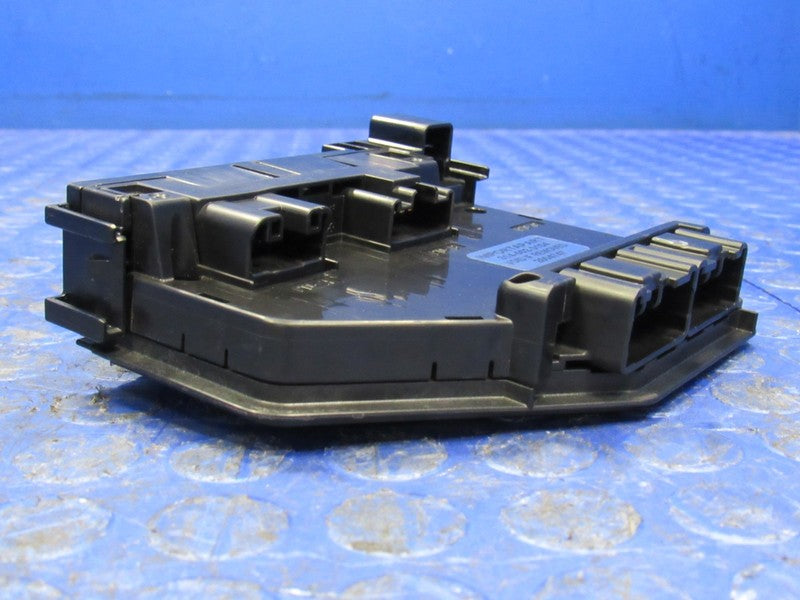 07-11 Toyota Camry Engine Fuse Box Junction Block Module OEM 82720-060