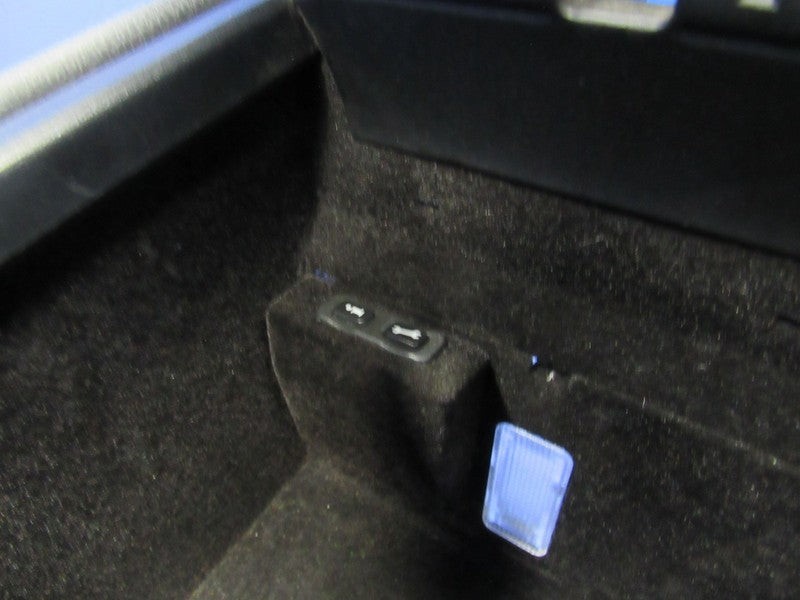 05-11 Mercedes-Benz SLK R171 Center Console Lid Arm Rest Assembly OEM 