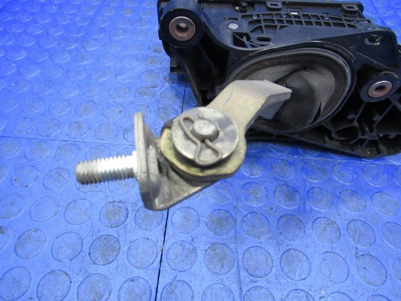 02-06 Lexus SC430 Automatic Floor Shifter Gear Shift Selector Assembly