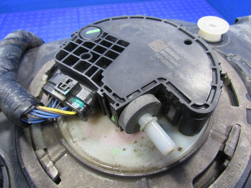 17-20 Chevrolet Express Savana 2500 3500 DEF Tank Exhaust Fluid Reserv