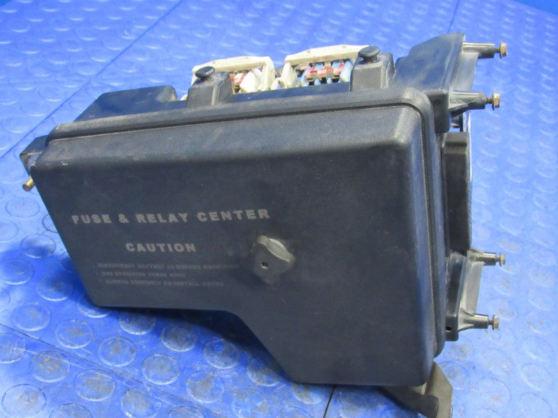 03-05 Dodge Ram IPM Integrated Power Distribution Module Fuse Box 0502