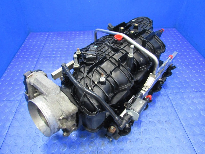 06-09 Chevy Trailblazer SS TBSS LS2 Complete Intake Manifold Throttle 