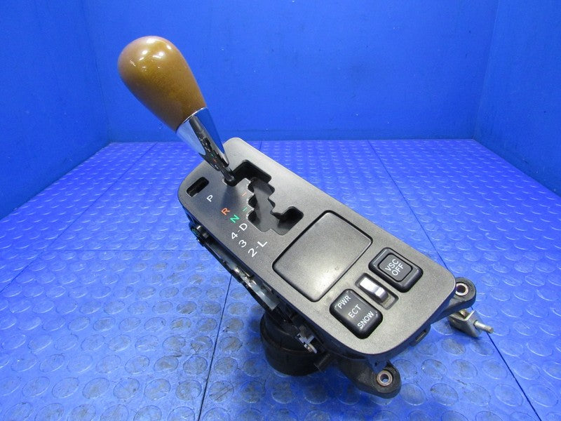 02-06 Lexus SC430 Automatic Floor Shifter Gear Shift Selector Assembly