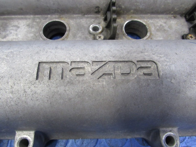 99-00 Mazda Miata MX5 1.8L Engine NA8 DOHC 16 Valve Camshaft Cover OEM