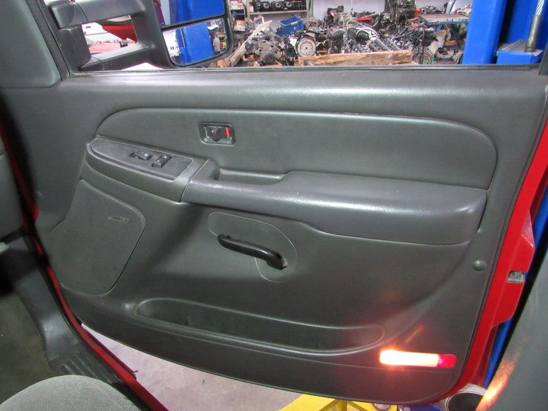 06-07 Silverado Sierra Right RH Passenger Side Front Door Trim Panel D