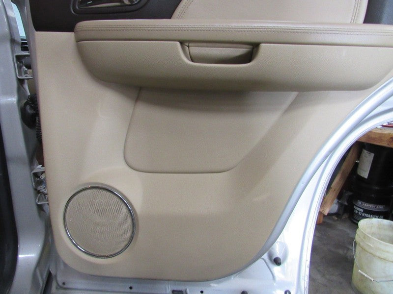 07-09 Yukon Denali Right RH Passenger Side Rear Door Trim Panel Cashme