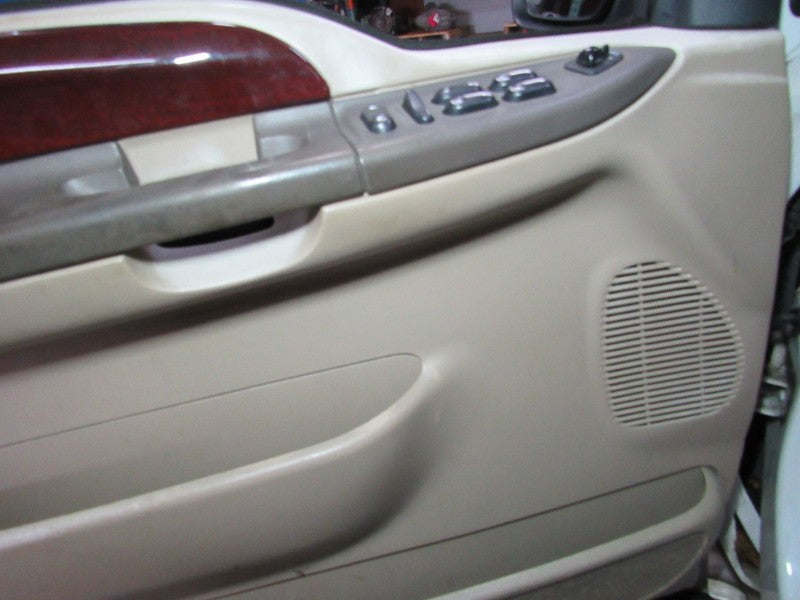 04 Ford Excursion Left LH Driver Side Front Door Trim Panel W/O Window