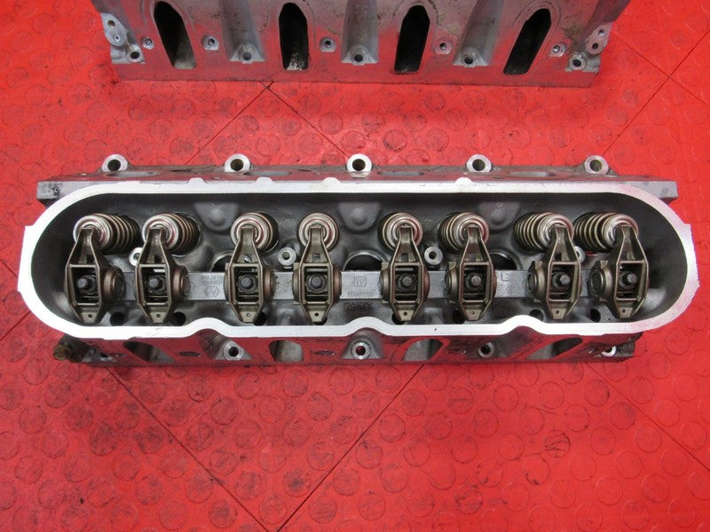 05-07 Silverado Sierra 1500 L33 243 Cathedral Port Cylinder Heads Pair
