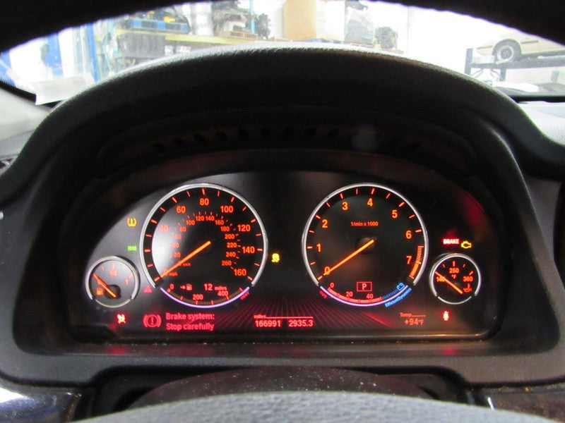 11-13 BMW 535 550 Instrument Cluster Speedometer Odometer 166991