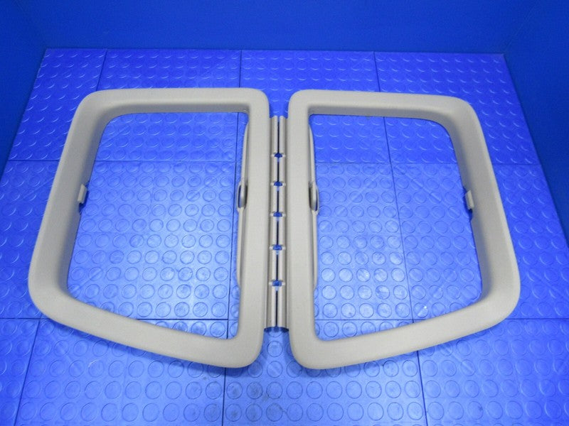 06-10 Jeep Commander Rear Left Right Roof Retractable Window Shade OEM