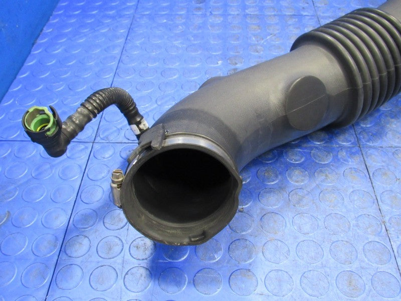 08-11 Ford Crown Victoria P71 Police Interceptor Air Intake Box Tube O