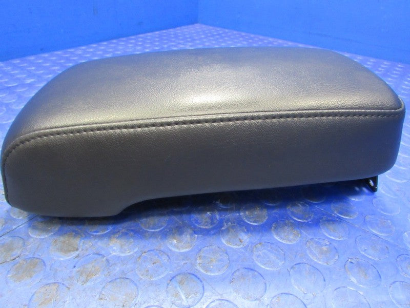 06-10 Hummer H3 H3T Leather Center Console Armrest Top Lid Ebony Black