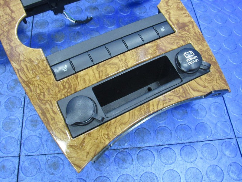 08-10 Jeep Grand Cherokee Light Woodgrain Radio Bezel Dash Trim Vents 