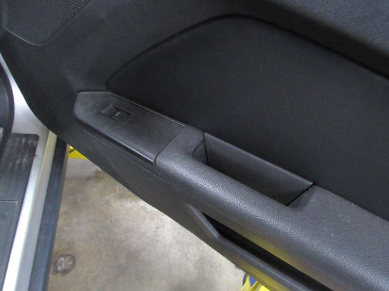 10-12 Ford Mustang Right RH Passenger Side Front Door Trim Panel Black
