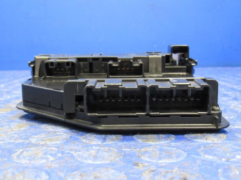 07-11 Toyota Camry Engine Fuse Box Junction Block Module OEM 82720-060
