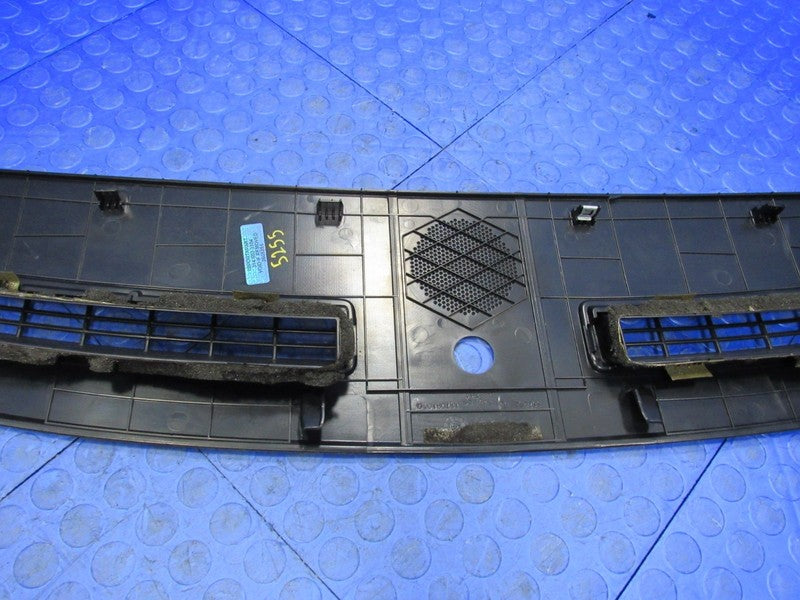 08-14 Dodge Challenger SRT8 Dash Defrost Upper Trim Panel Grille Dark 