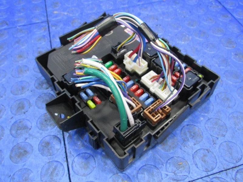 11-12 Infiniti QX56 IPDM BCM Body Module Fuse Box Power Supply 284B7-1