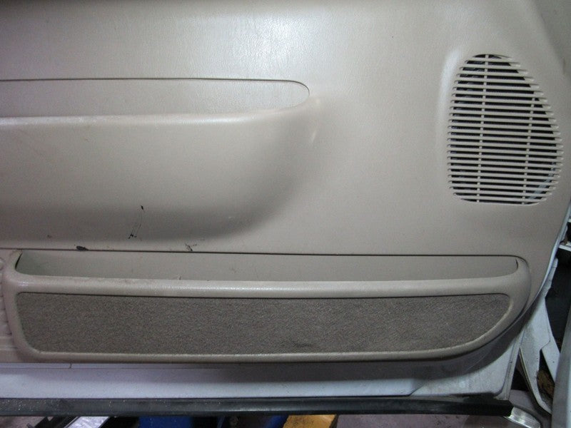 04 Ford Excursion Left LH Driver Side Front Door Trim Panel W/O Window