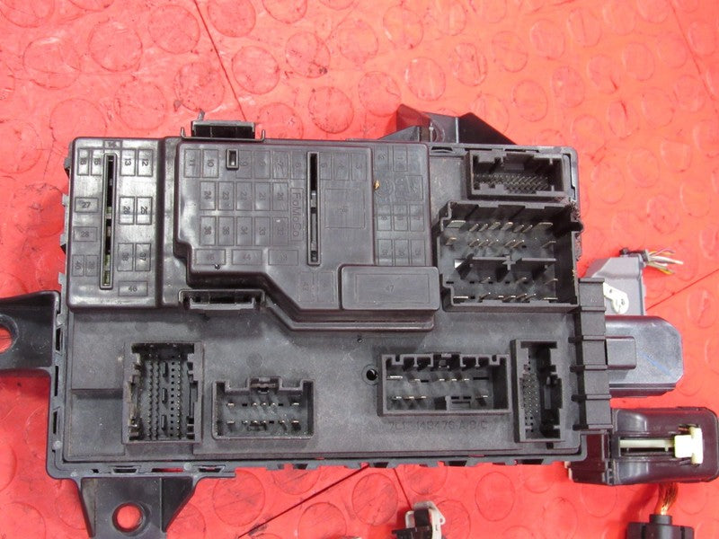 11-14 Ford E150 E250 E350 BCM SJB Smart Junction Fuse Box BC2T-15604-A