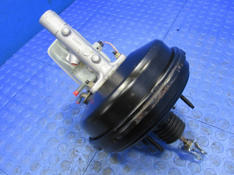 98-00 Lexus LS400 UCF20L Brake Booster Master Cylinder Reservoir Assem