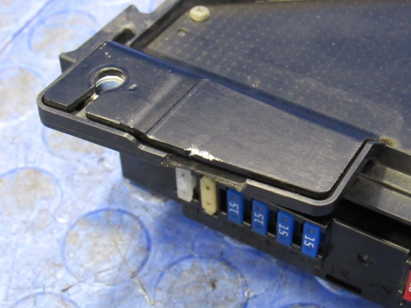 09-15 Toyota Venza 3.5L V6 Engine Fuse Box Junction Block OEM 82720-0T
