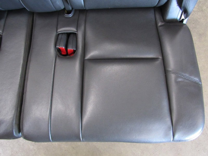 07-14 Tahoe Yukon Suburban Escalade Black Leather Third 3rd Row Seat 2