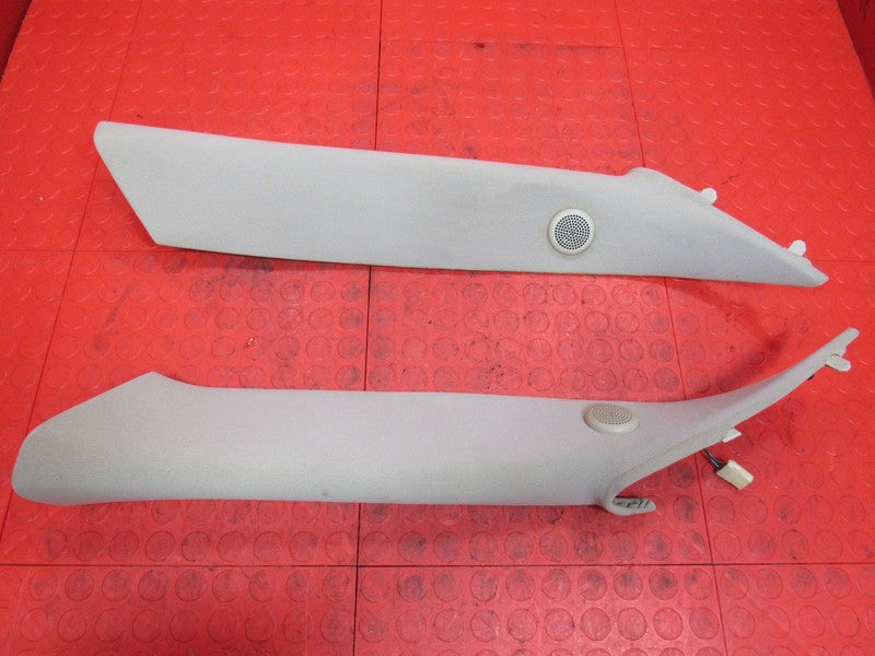 05-06 Escalade Platinum A Pillar Molding Panel Cloth Covered W/ Tweete