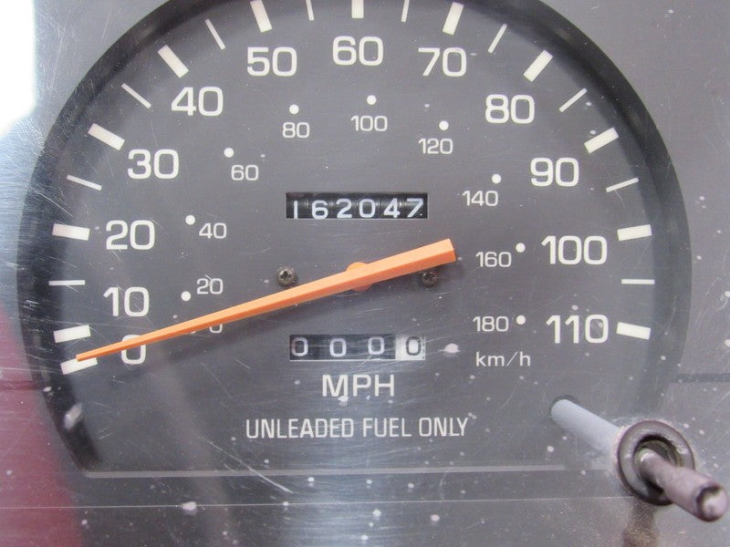 93-94 Toyota T100 2WD 3.0L V6 M/T Instrument Gauge Cluster Speedometer