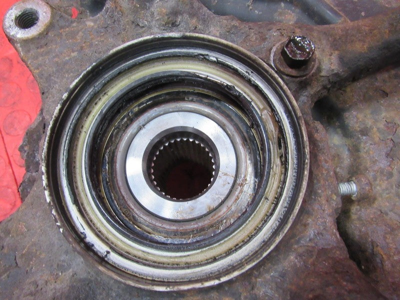 03-14 Toyota 4Runner FJ Cruiser GX470 Front Left LH Steering Knuckle S