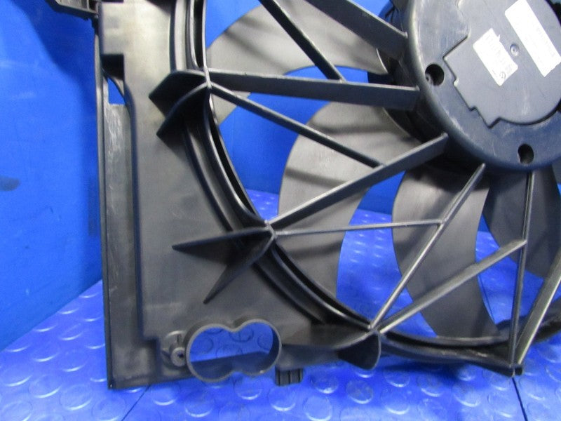 06-10 BMW 550i 6501 E60 E63 E64 Radiator Engine Cooling Fan Assembly 7