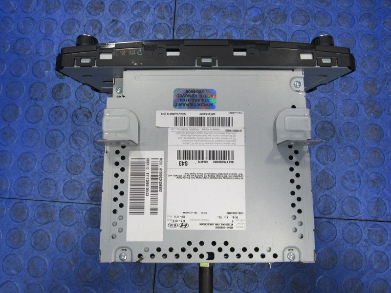 17 Hyundai Genesis Radio Stereo Receiver CD Changer Unit 96560-B1ED04X