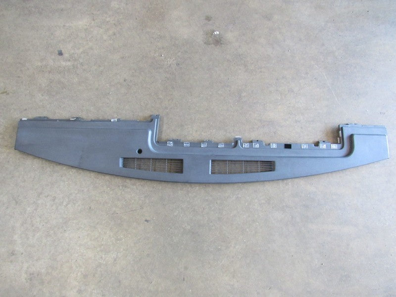 03-07 Hummer H2 Upper Dash Pad Defrost Cowl Panel Dashboard OEM Dark G