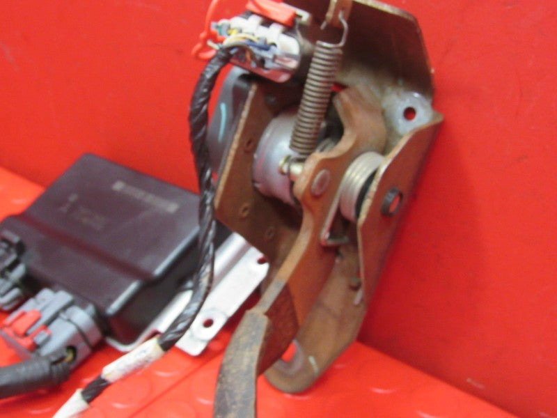 03-05 Chevy Silverado Suburban GMC Yukon Gas Pedal Drive By Wire TAC M